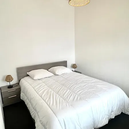 Calme Avec Exterieur